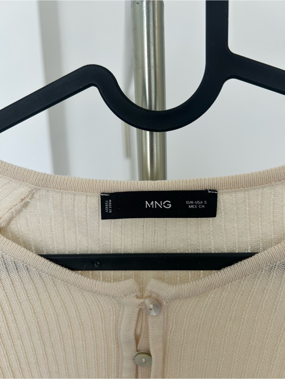 Mango Cream Ribbed Button-Front Long Sleeve Top - Picture 2 of 2